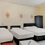 Empire Hotel