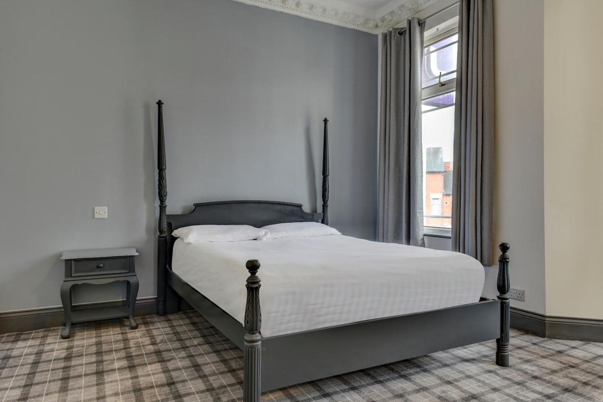 Hotel Empire